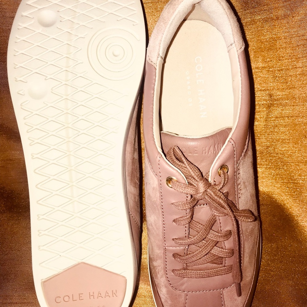 Cole Haan Grand os Women’s Very Comfortable Leather Suede Sneakers - Picture 5 of 5